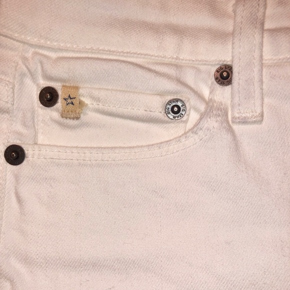 BRAND NEW WITH TAGS!! White Jeans! - Picture 3 of 4